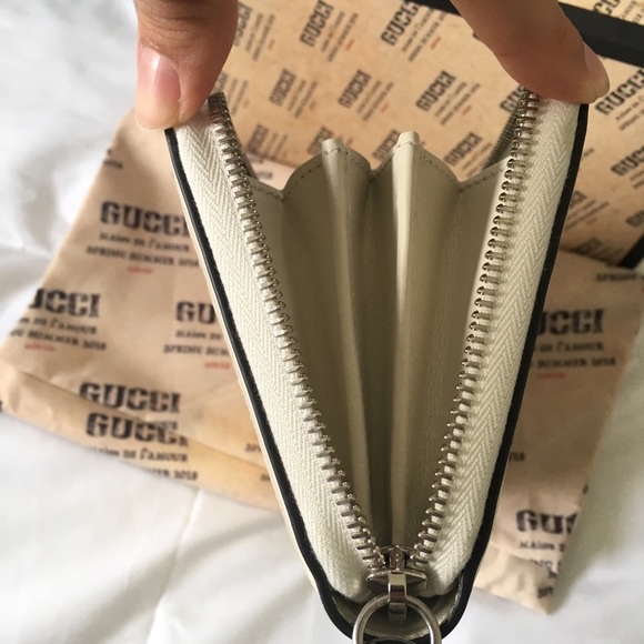 GUCCI Guccy Sega Moon & Stars Leather Zip Wallet - Picture 8 of 8